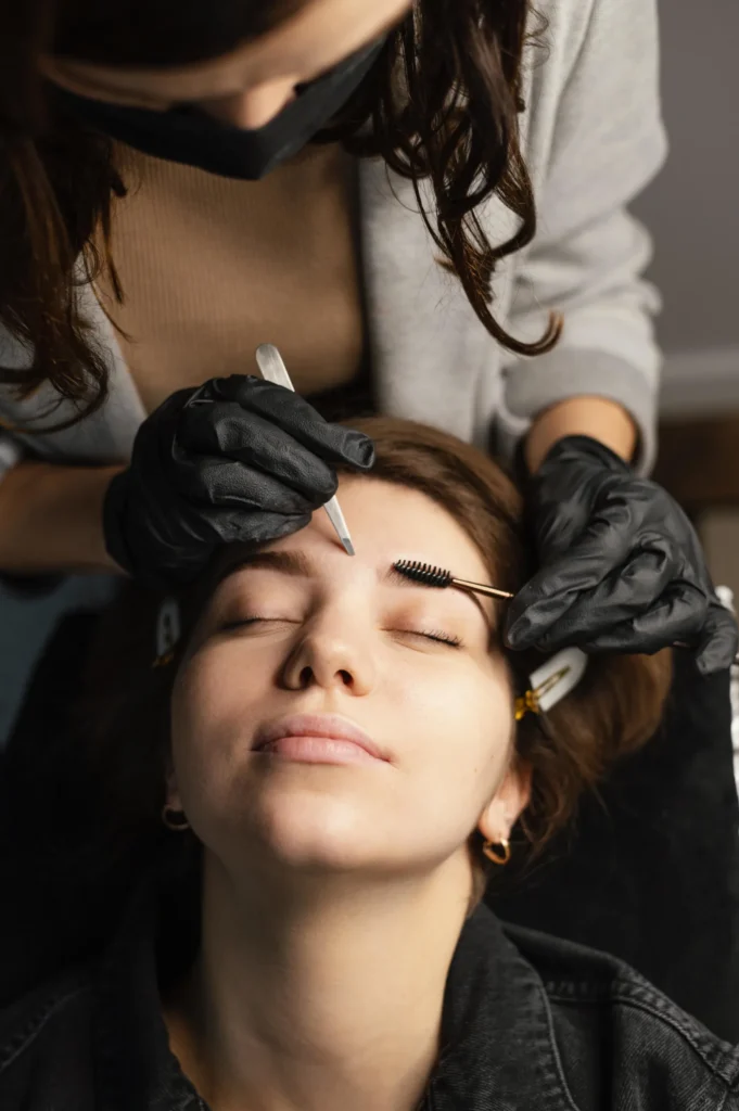 brow tint